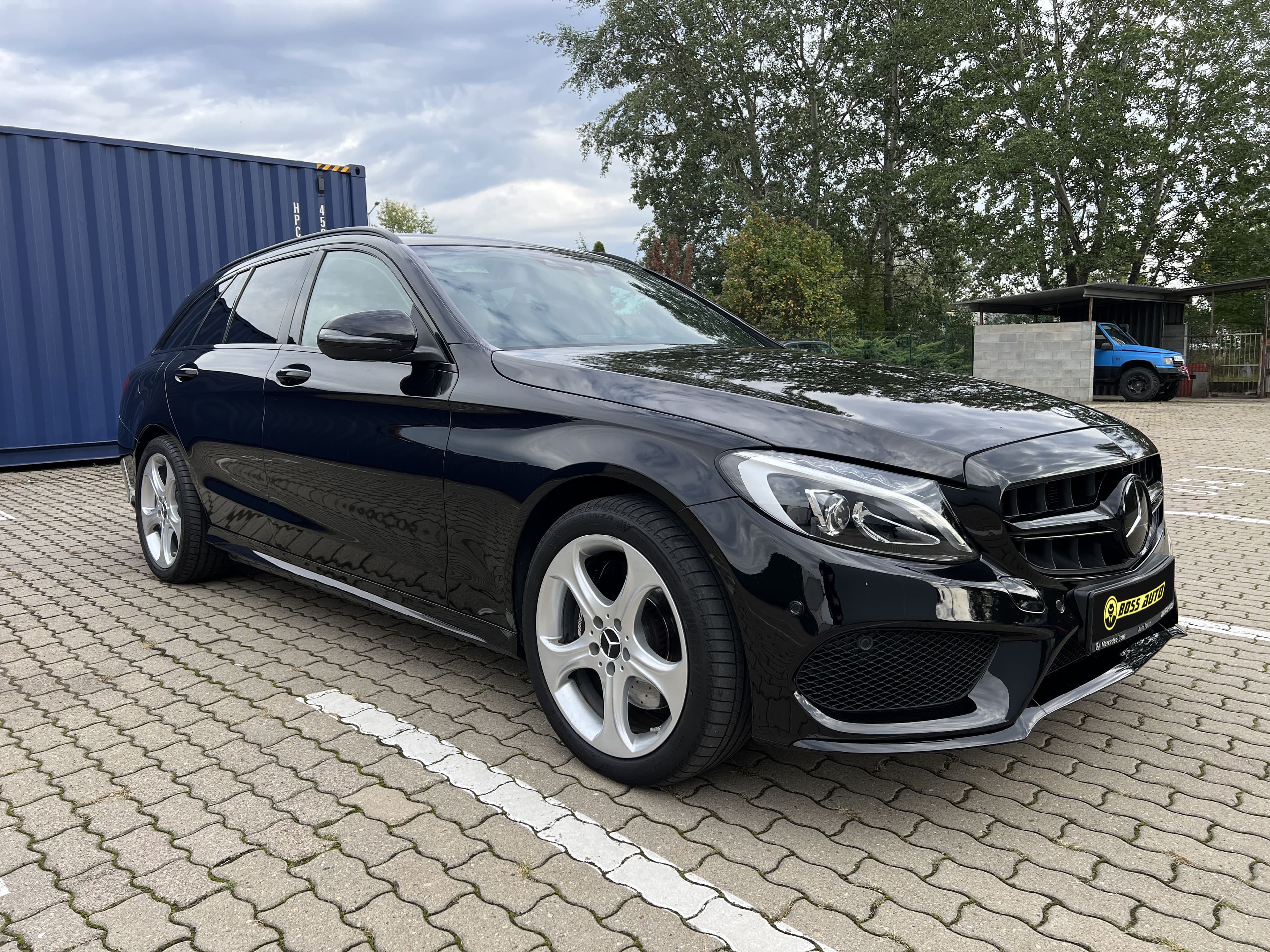 Mercedes-Benz